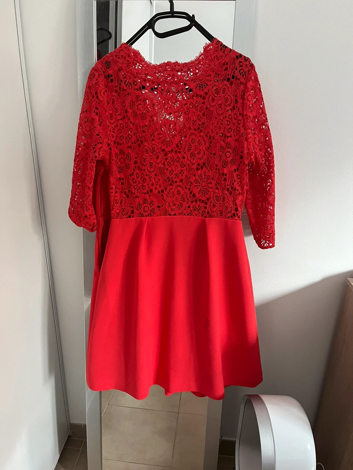 Claudie pierlot sales robe rouge dentelle