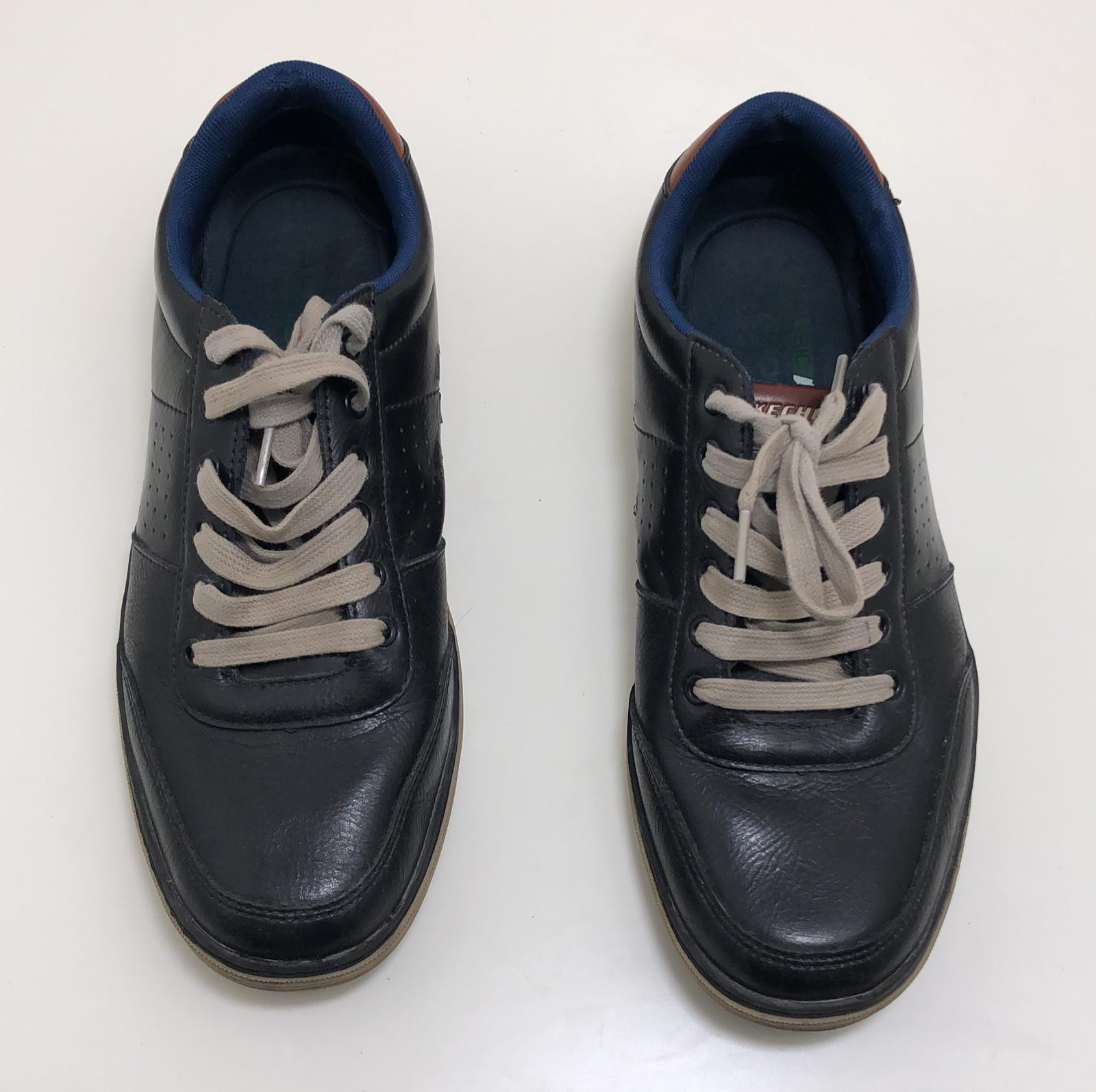 Skechers avano hotsell