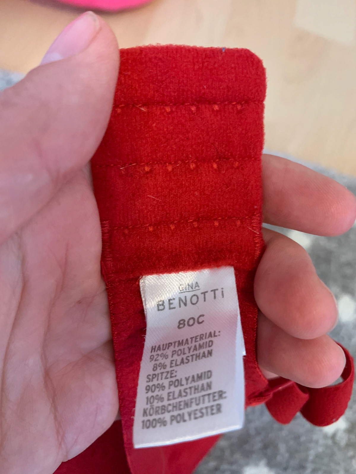 BH 80C rot Gina Benotti