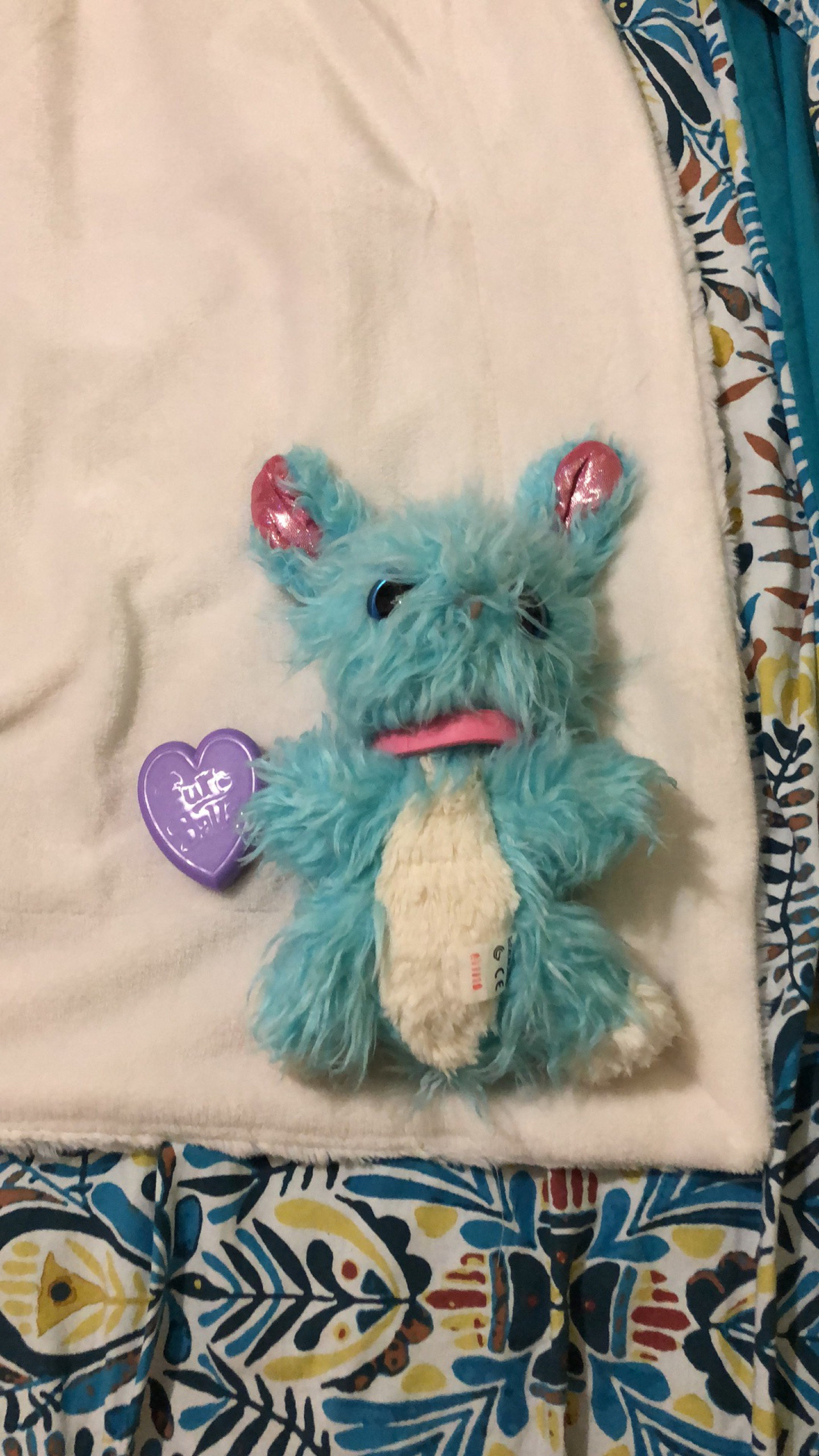 Peluche fur balls Vinted