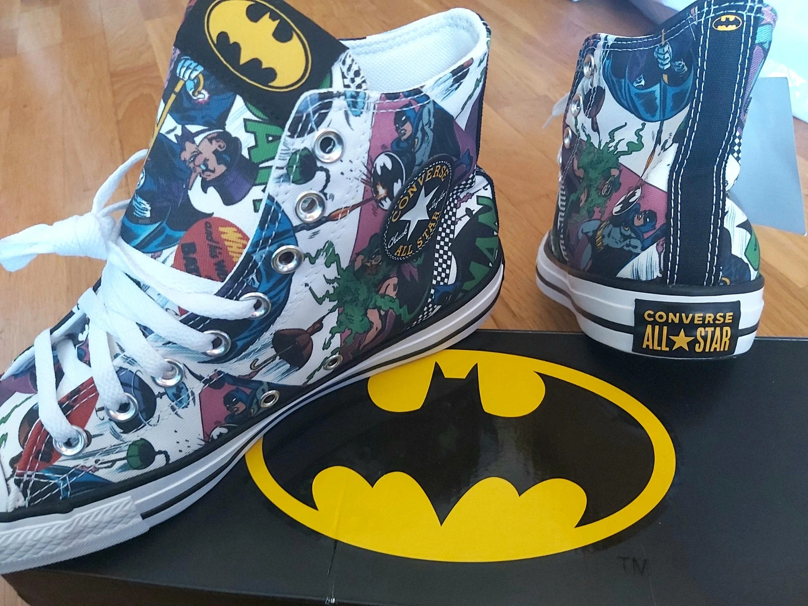 Converse Chuck Taylor x Batman 80 anniversary Vinted