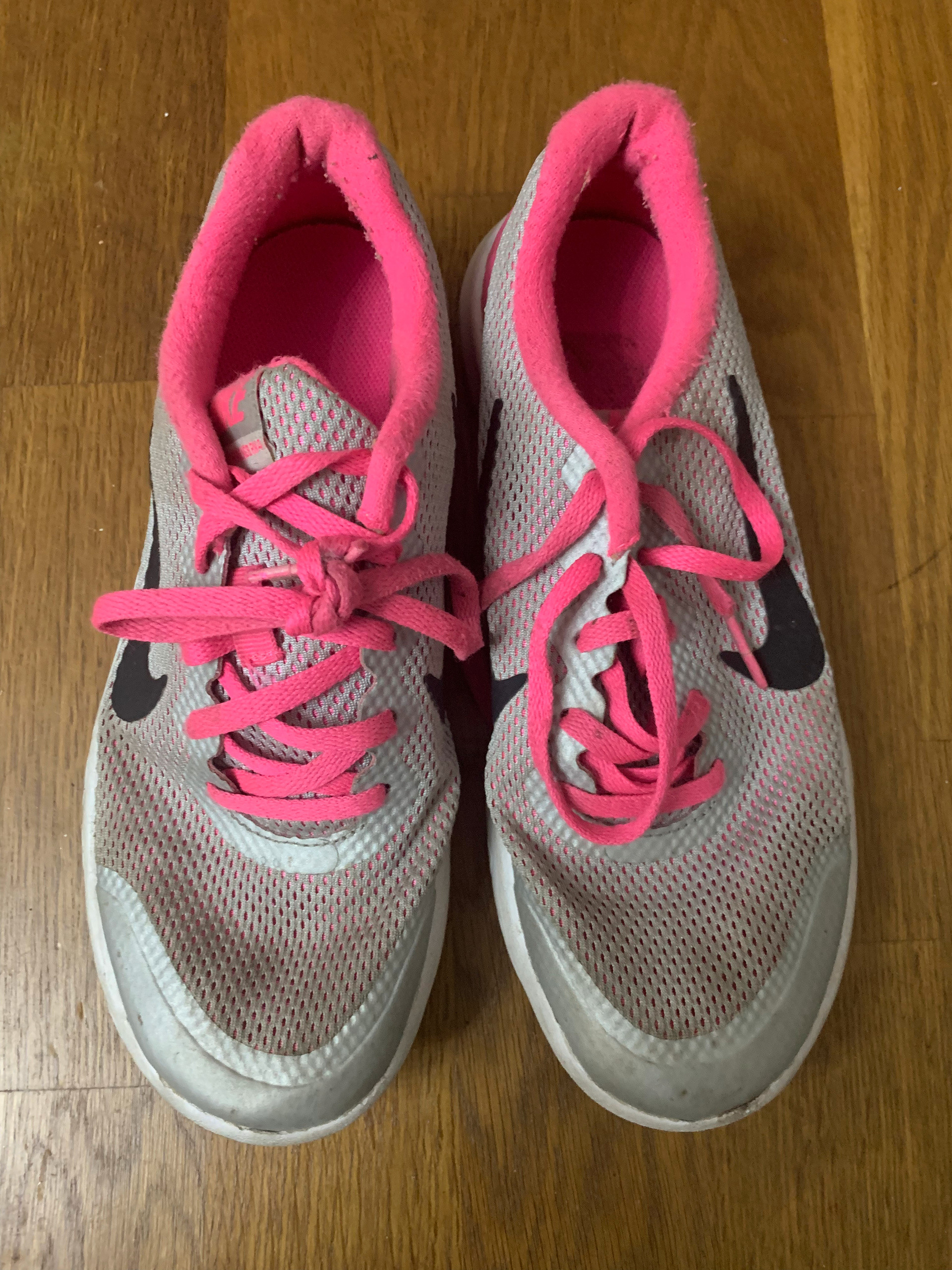 Baskets Nike Fille taille 36 5 BE Vinted