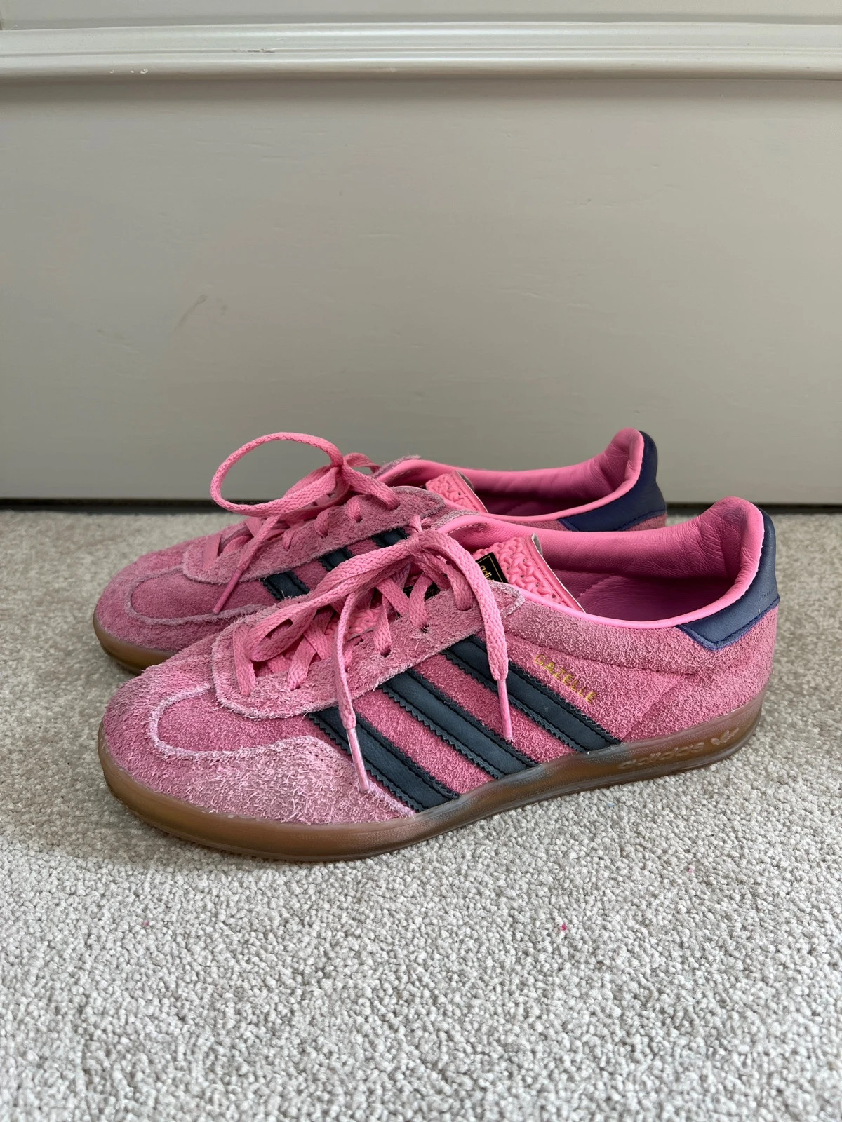 Adidas originals gazelle trainers in pink clearance