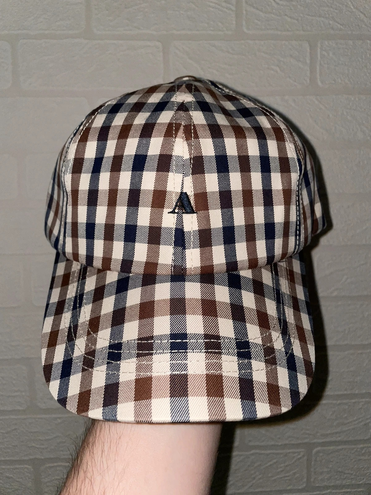 Aquascutum hat