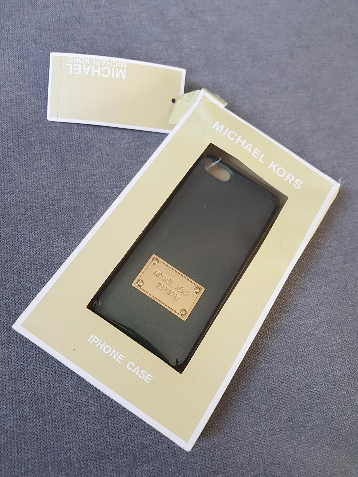 Michael kors compatible hot sale with iphone