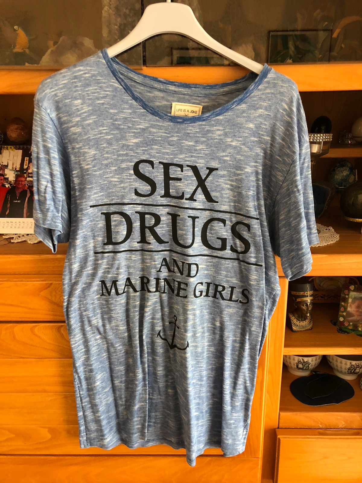 T shirt Sex drugs and Marine girls | Vinted