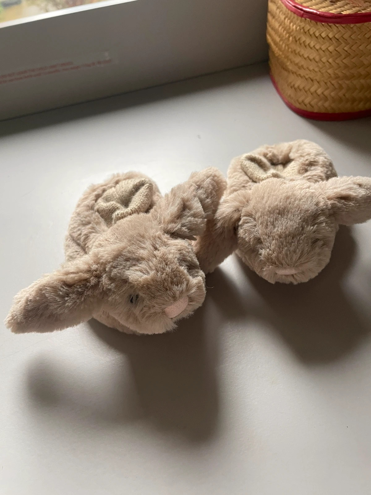 Jellycat hot sale baby slippers