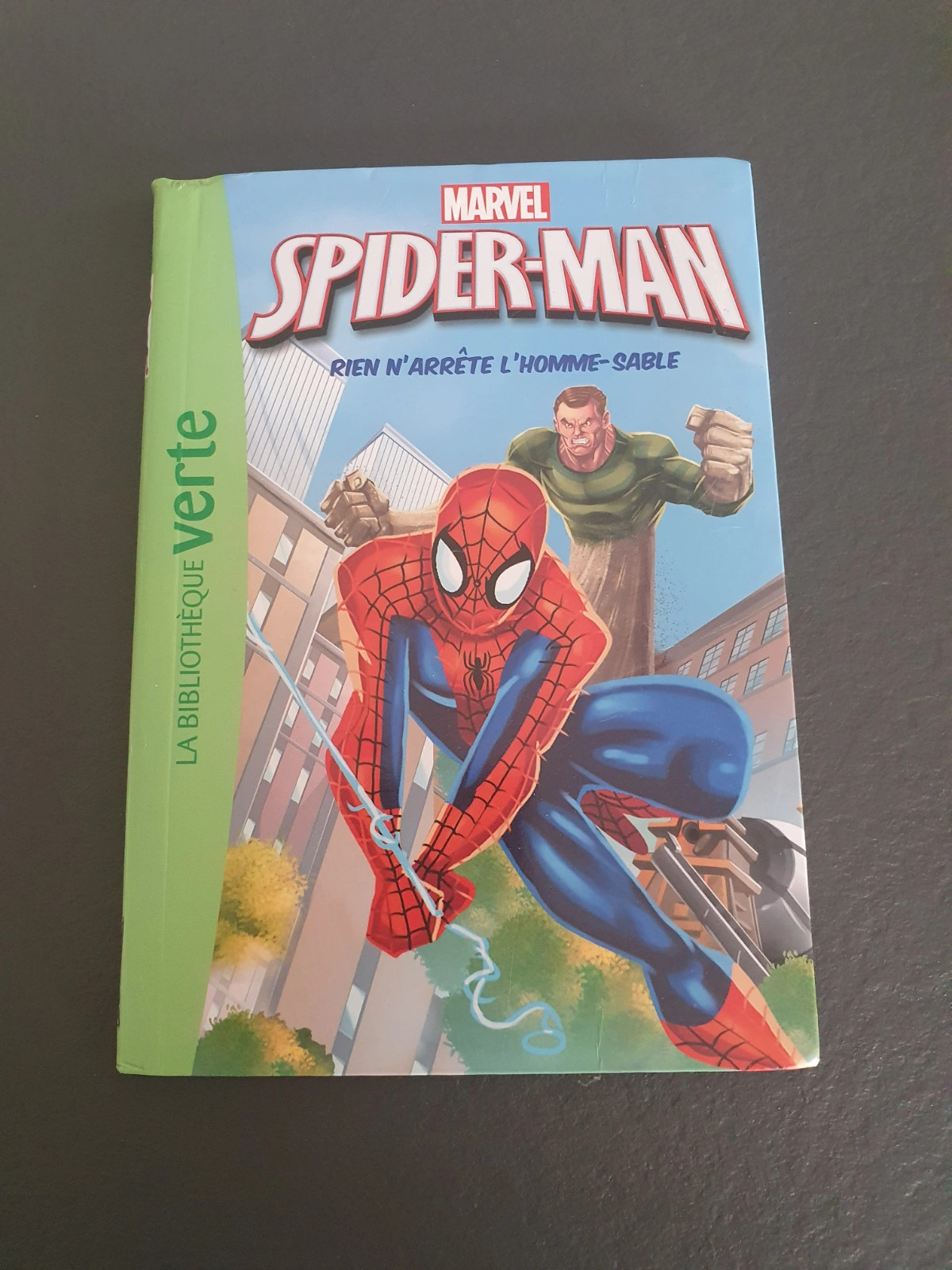 Livre de poche Bibliothèque Verte Spiderman