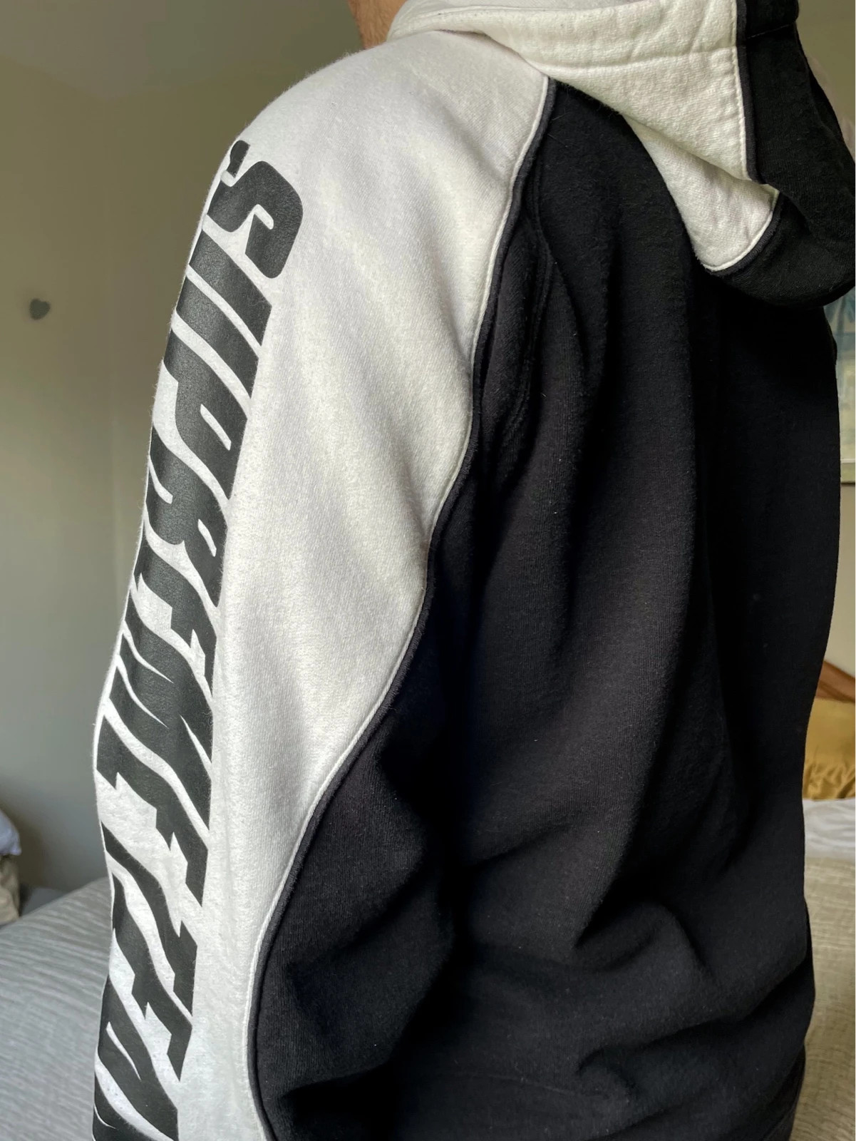 FW17 Supreme GT Hoodie Vinted