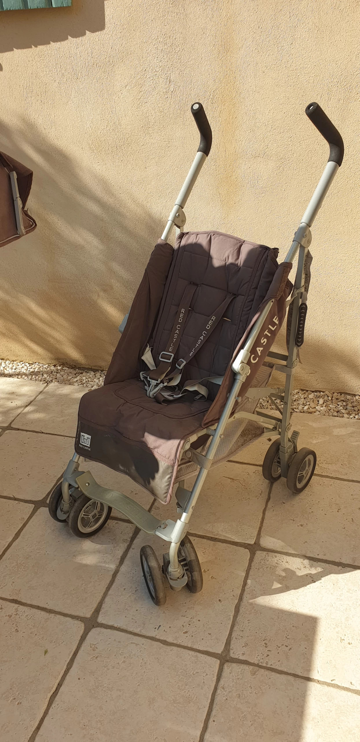 Poussette red deals castle clearance roues occasion