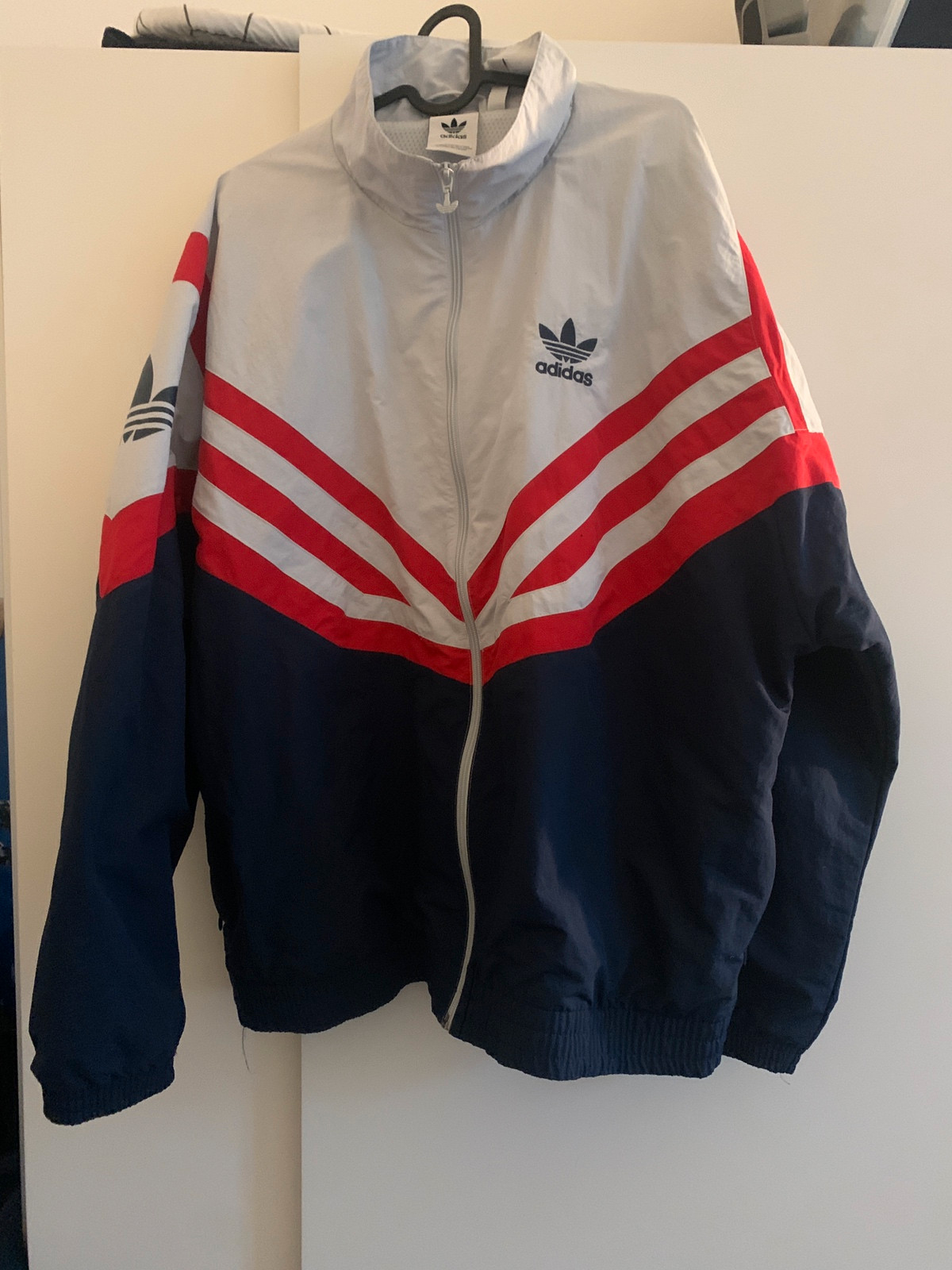 Adidas originals vintage sales windbreaker