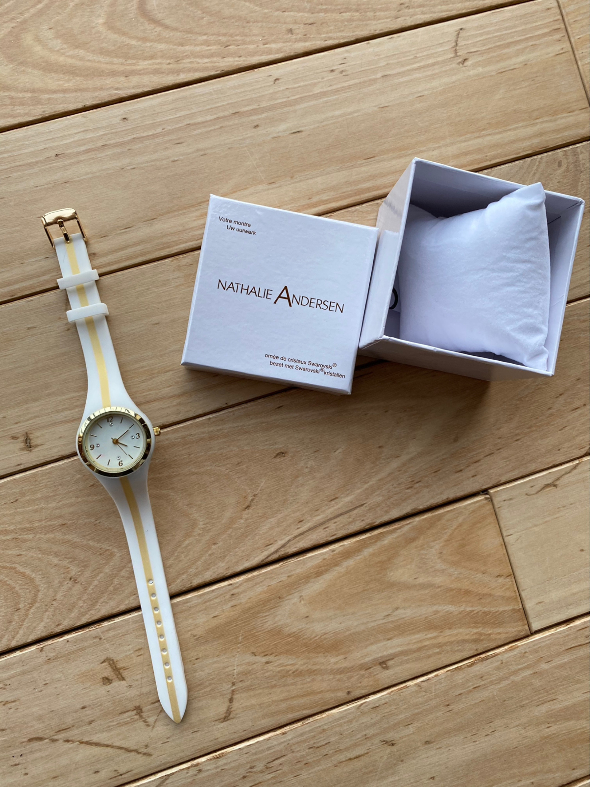 Nathalie andersen montre discount prix