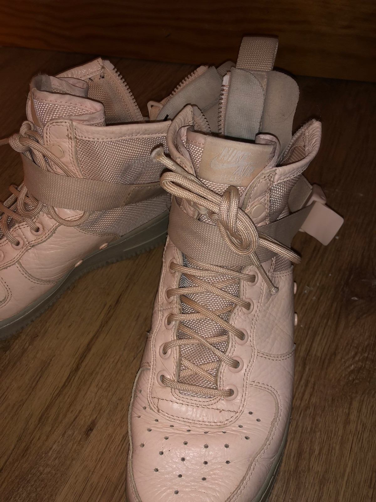 Nike rose air force montante Vinted