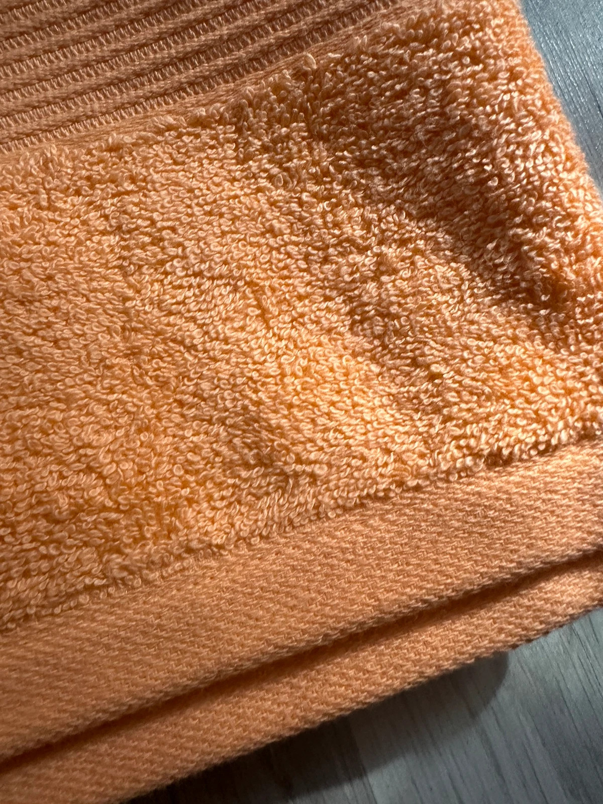 Ręcznik Kronborg Gold mango 100x150