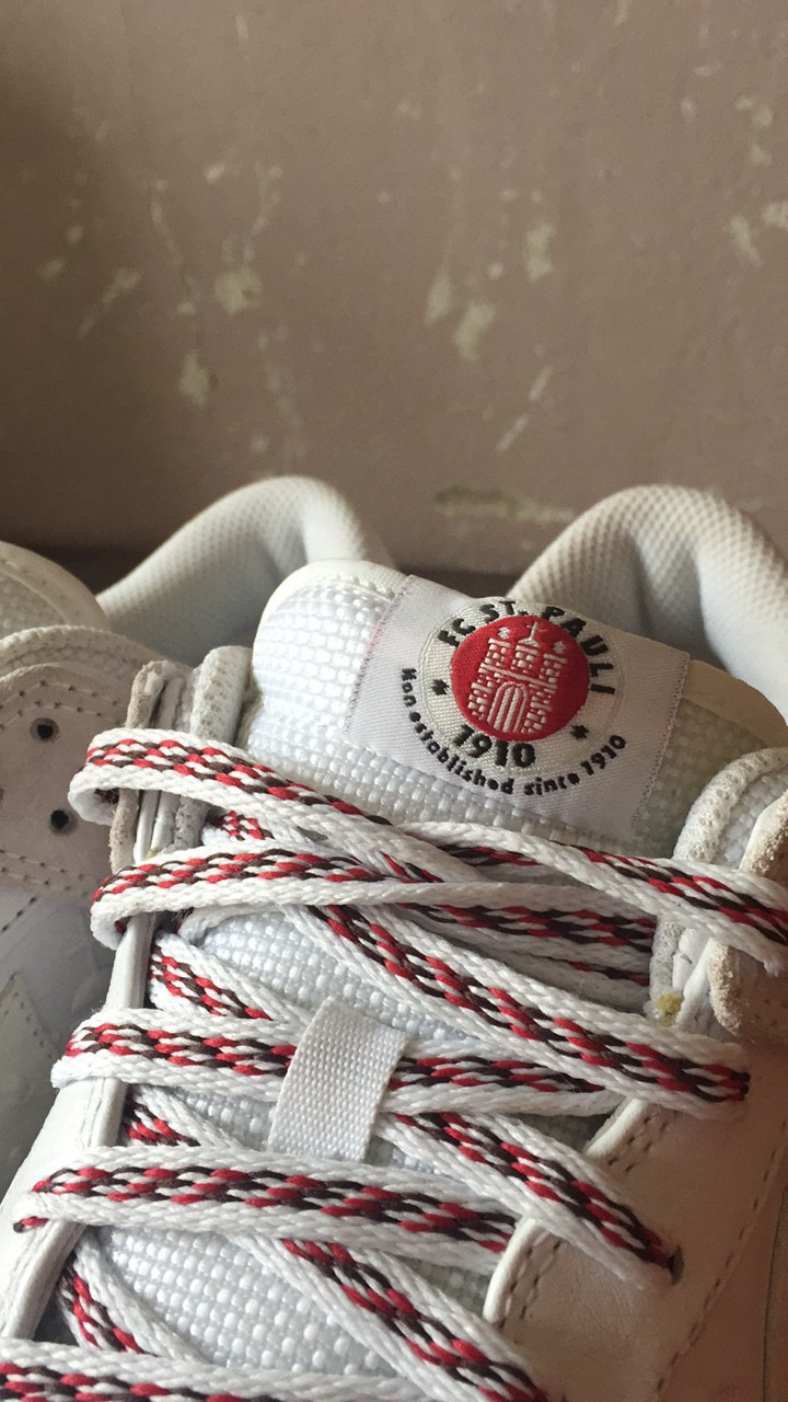 Nike Dunk Low Fc St. Pauli US9.5 EUR43 1 of 250 Vinted