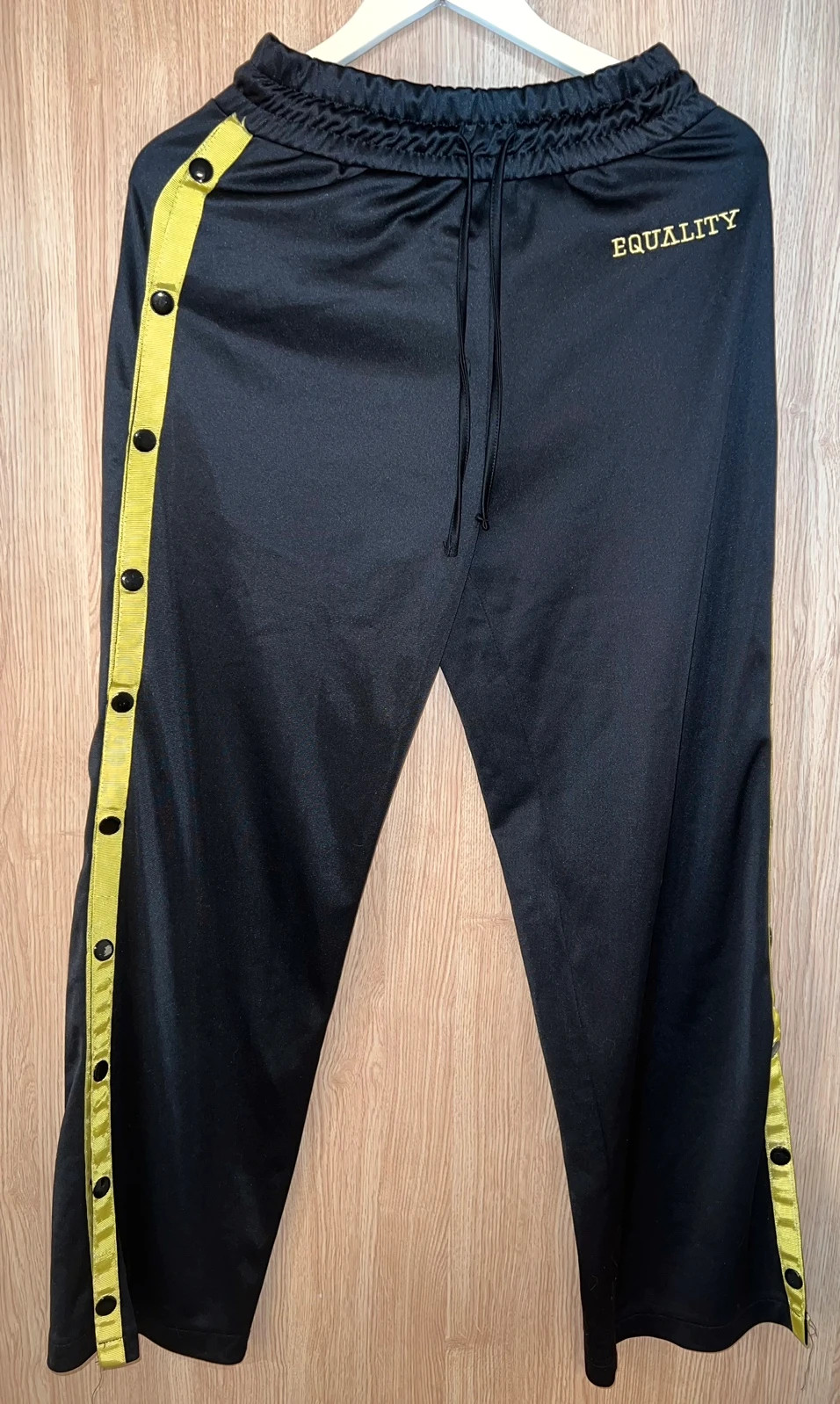 Off white yellow stripe on sale pants