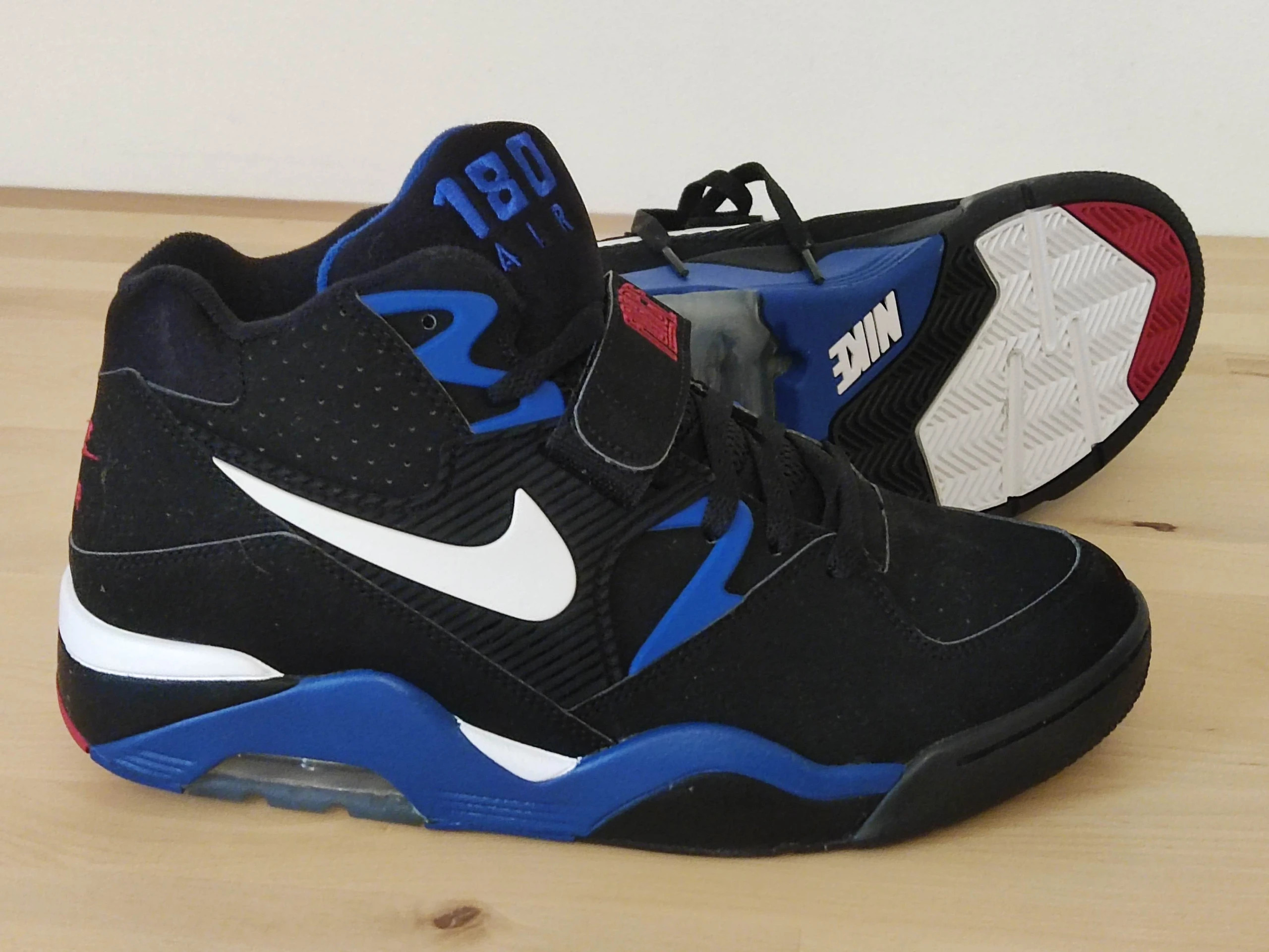 Charles barkley hot sale 180 air forces