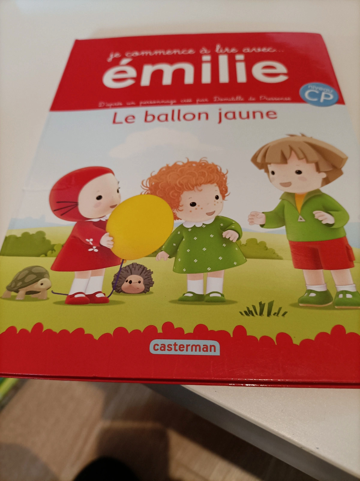 Книга Io Leggo da Solo. Il segreto di Emily. Con tanti sticker per giocare  6+ - купить книгу в интернет-магазине «Москва» ISBN: 978-88-511-6188-0,  959239