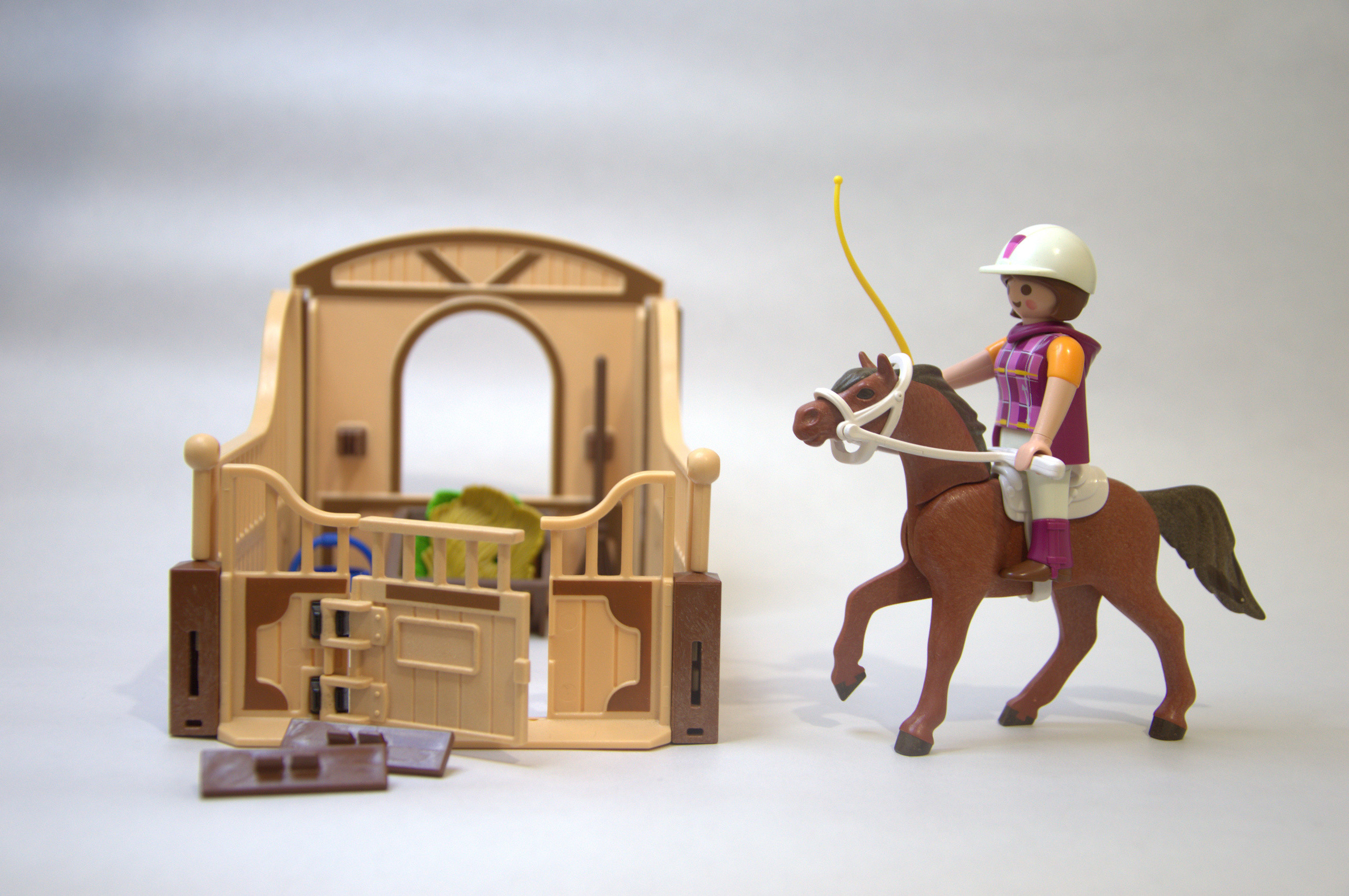 Playmobil Country 5518 Cheval Shagya et cavalière - Playmobil