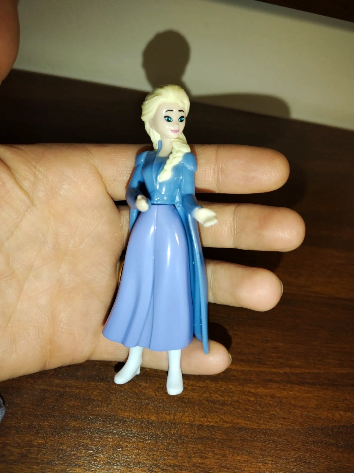 Elsa Anna e Olaf: 3 personaggi Disney Frozen