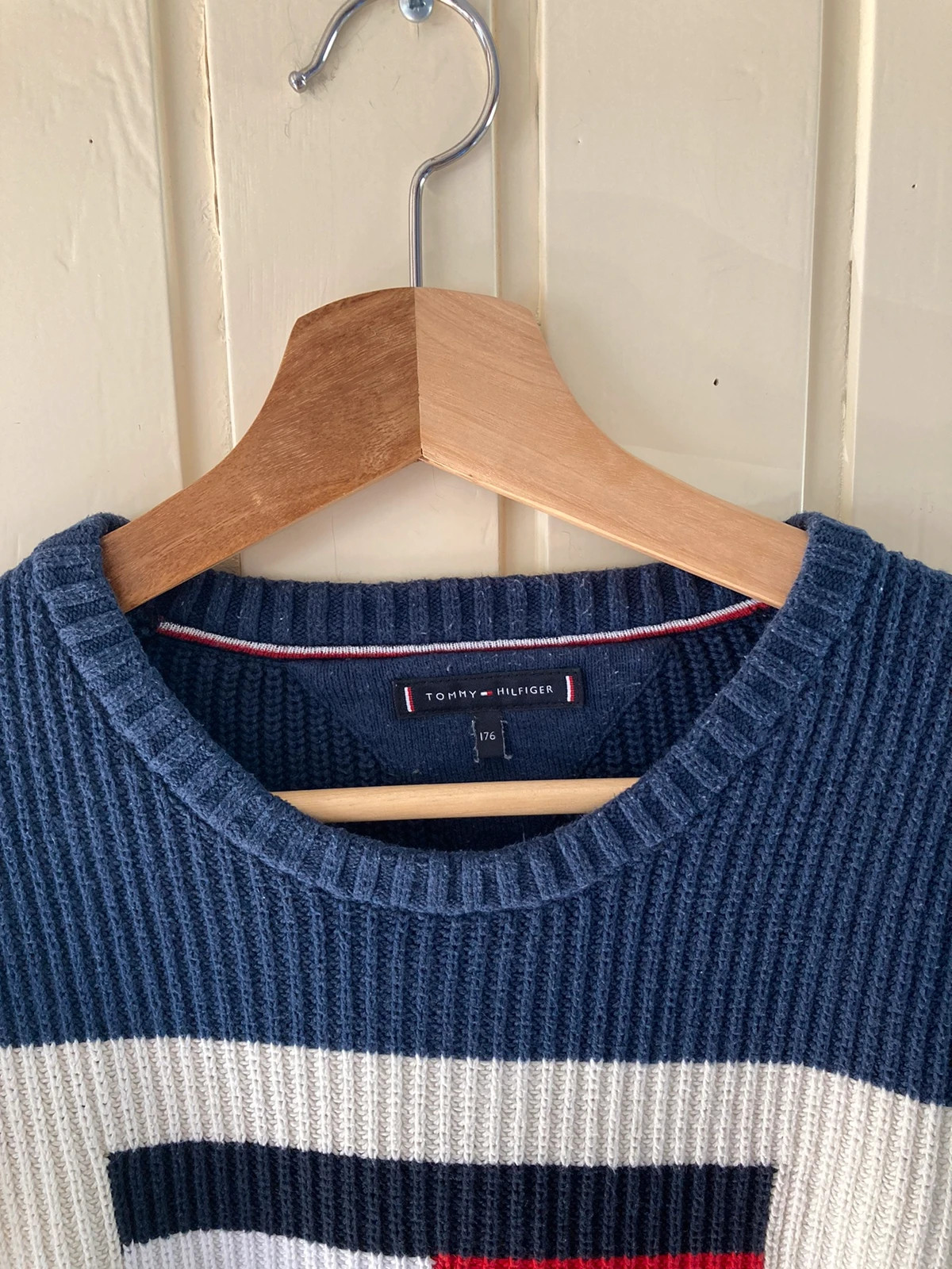 Tommy hilfiger outlet trui maat 176