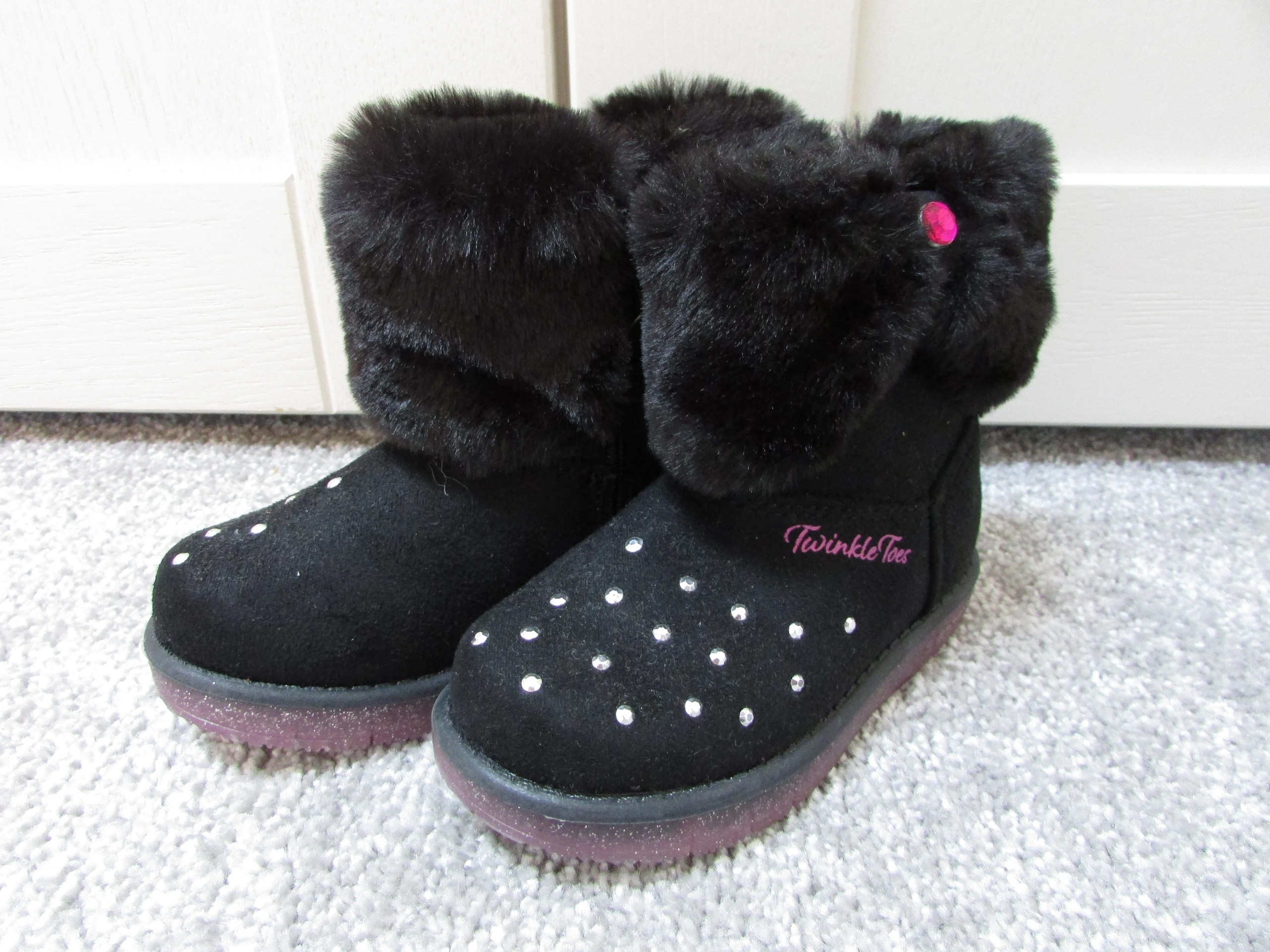 All black twinkle toes cheap