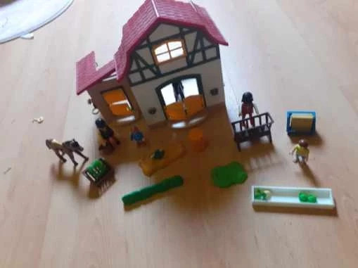 Écurie centre équestre Playmobil
