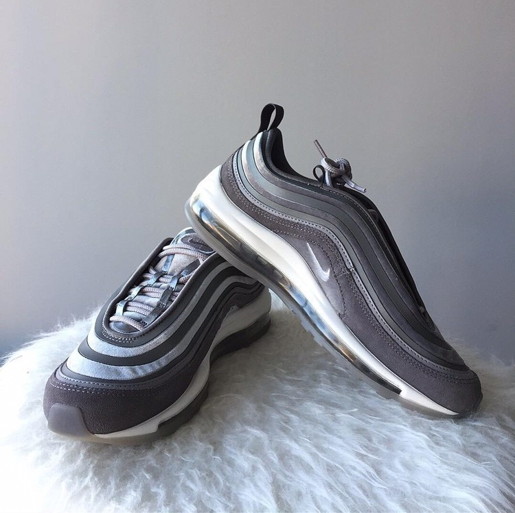Baskets Nike Air Max 97 Ultra Velours 137 au lieu de 180 Vinted