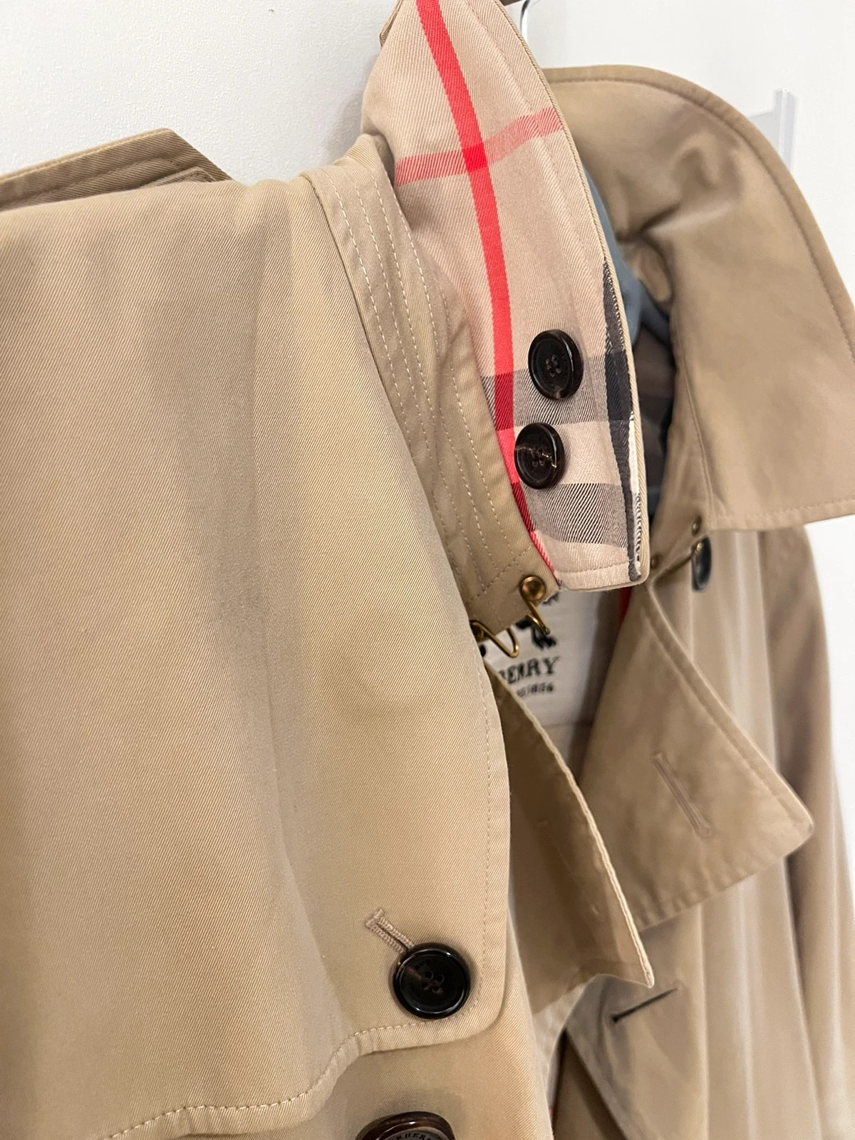 Burberry trench coat second top hand