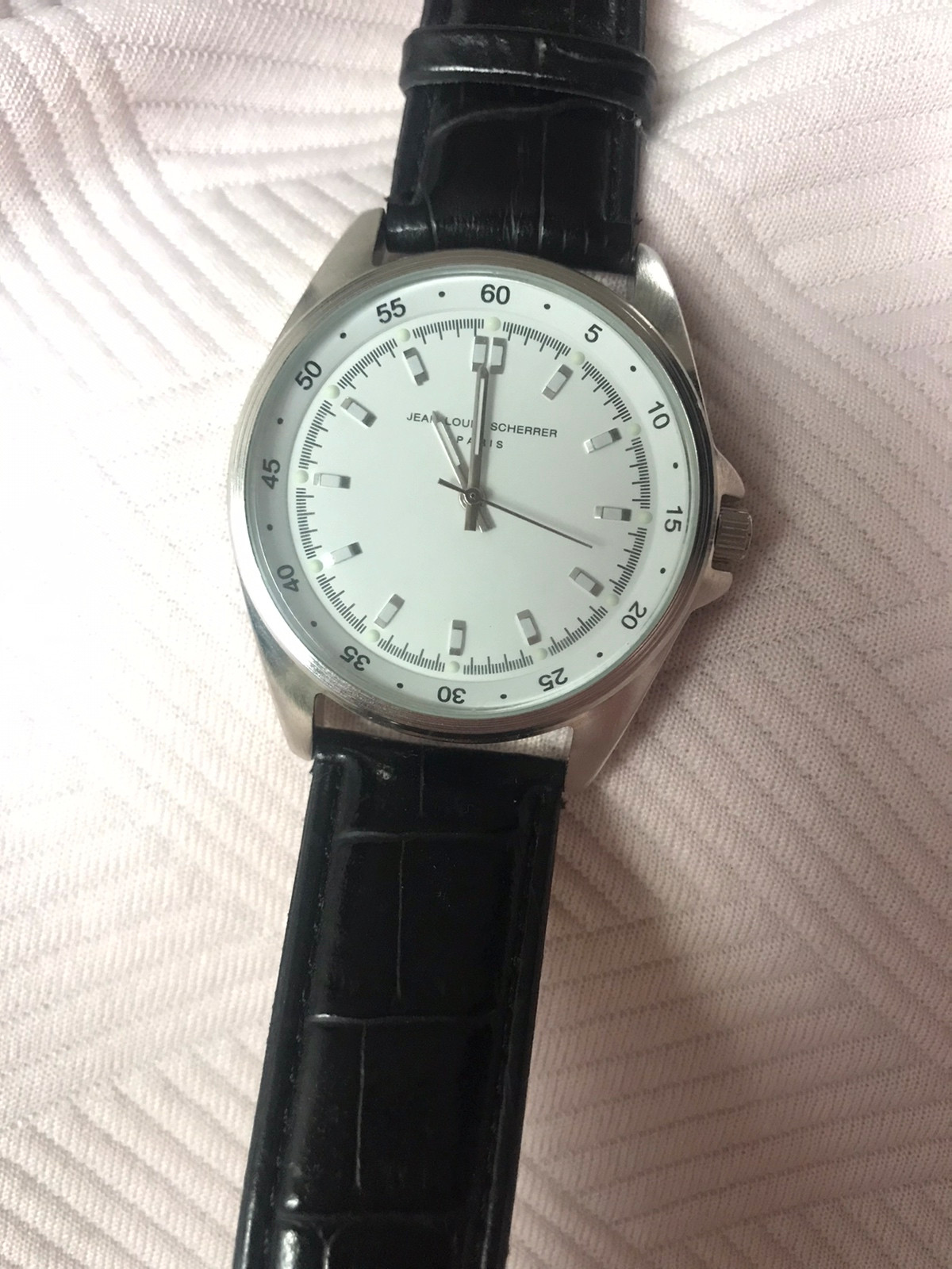 Montre Jean Louis Scherrer Vinted