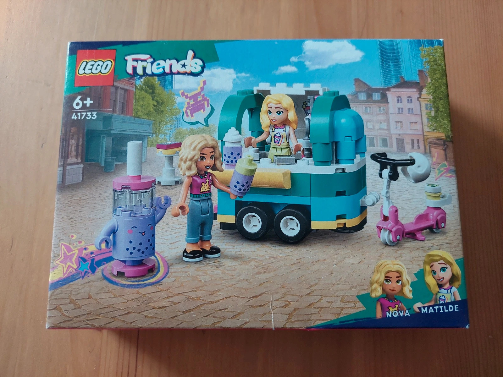 LEGO Friends 41733 Negozio Mobile di Bubble Tea, Giocattolo per