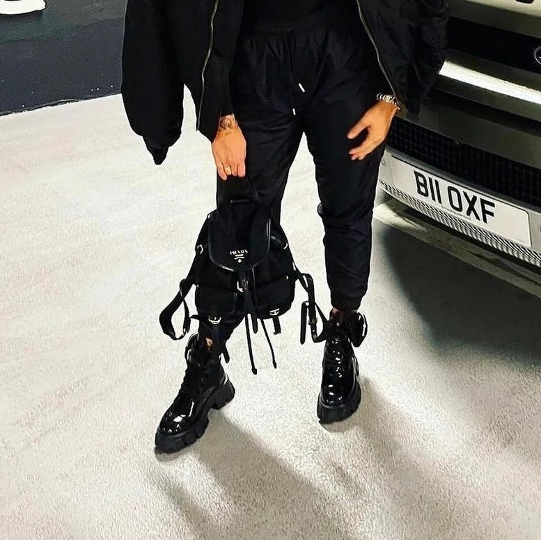 Nylon tracksuit bottoms unbranded size 12 Vinted