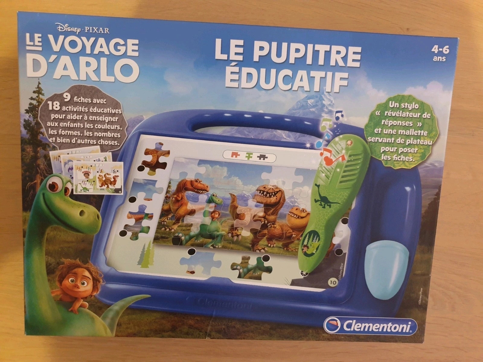 Pupitre éducatif (4-6) - voyage d'Arlo