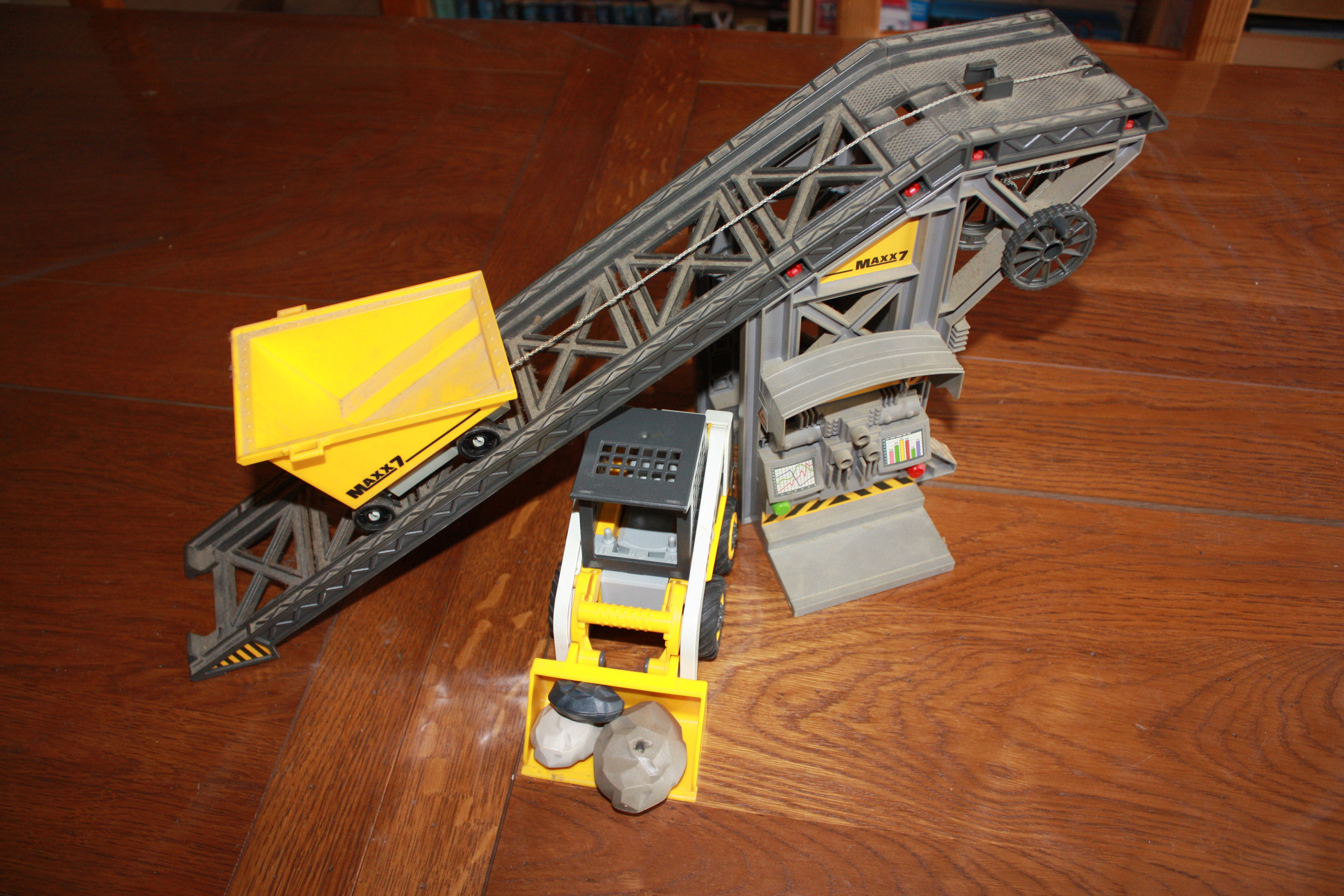 Playmobil - 4041 - Jeu de construction - Convoyeur avec pelleteuse :  : Jeux et Jouets