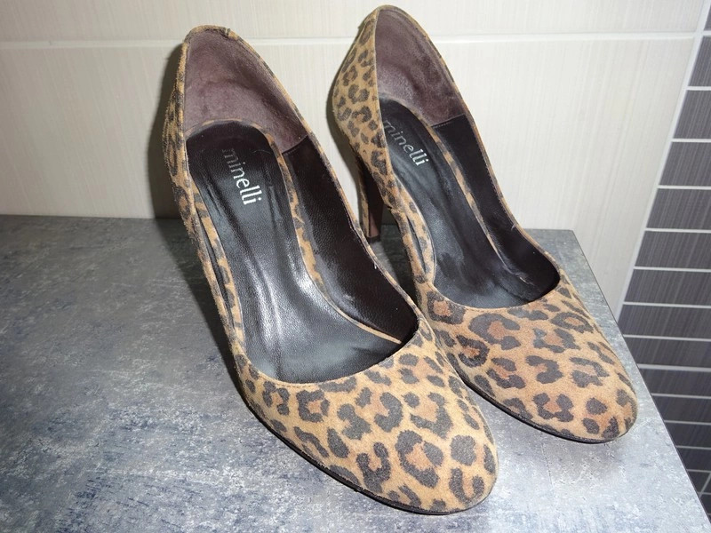 Escarpins leopard sales minelli