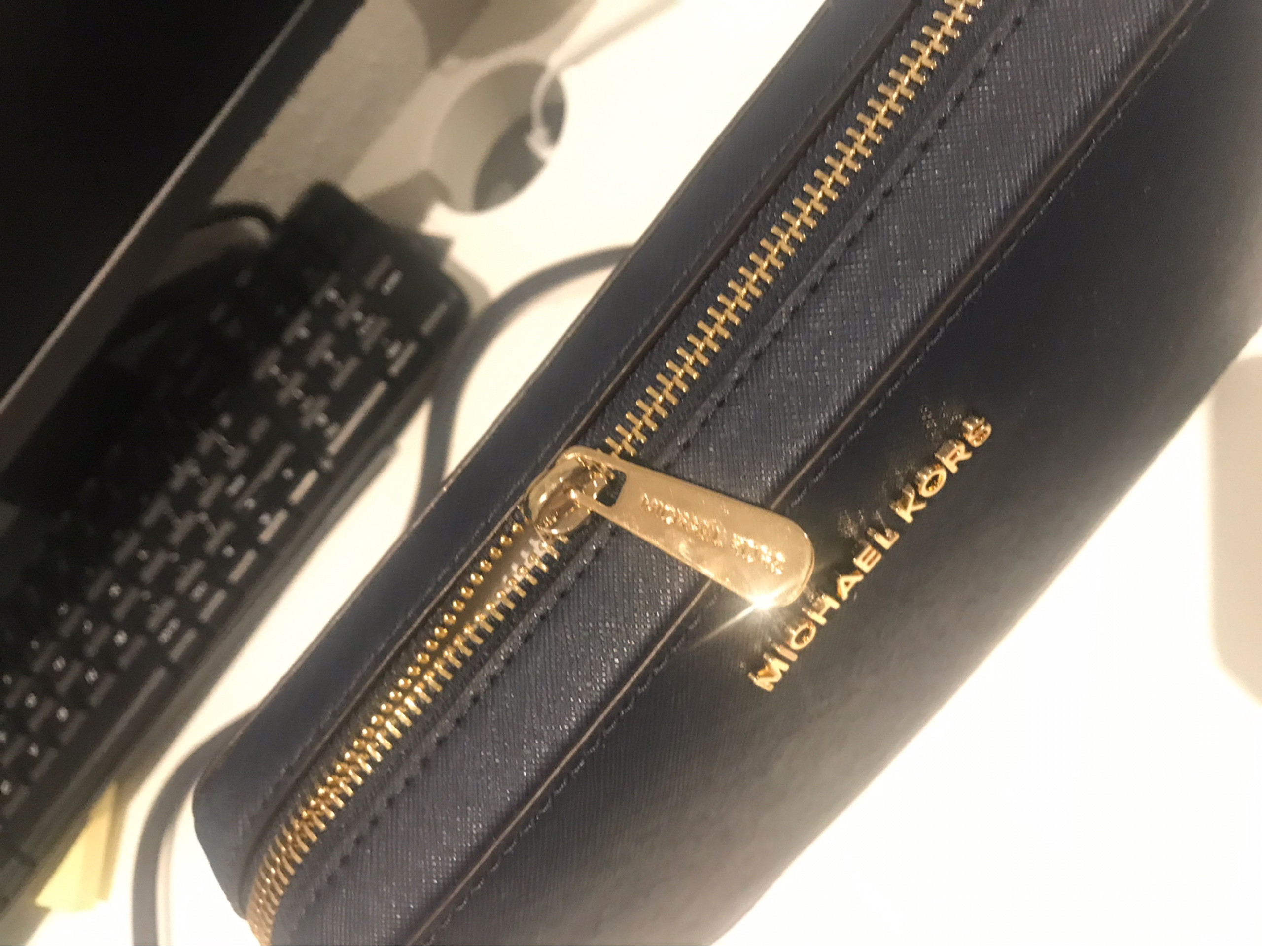 Michael Kors Jet Set Large Saffiano Leather Crossbody Bag Vinted