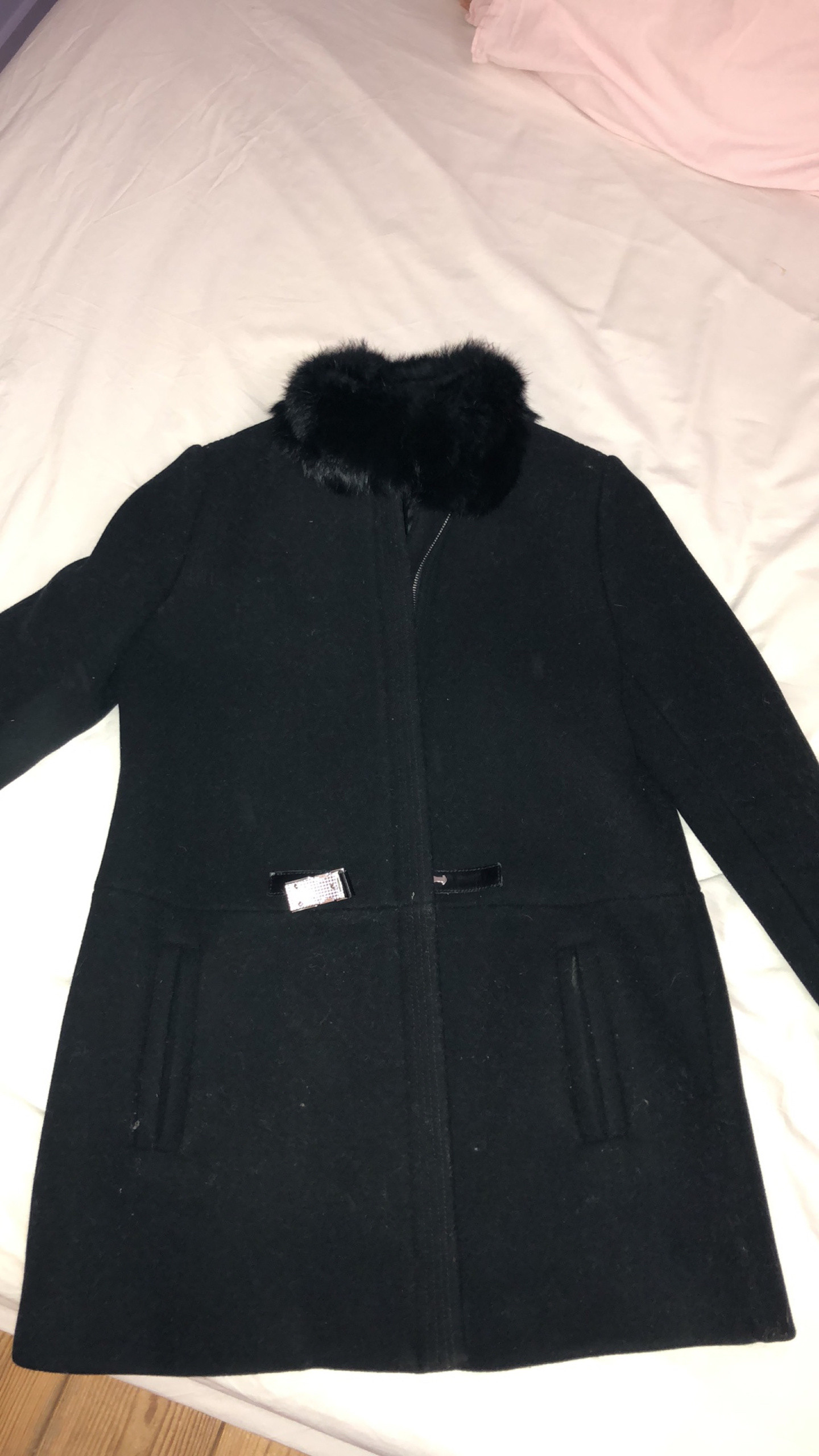 Manteau Claudie Pierlot col fourrure Vinted