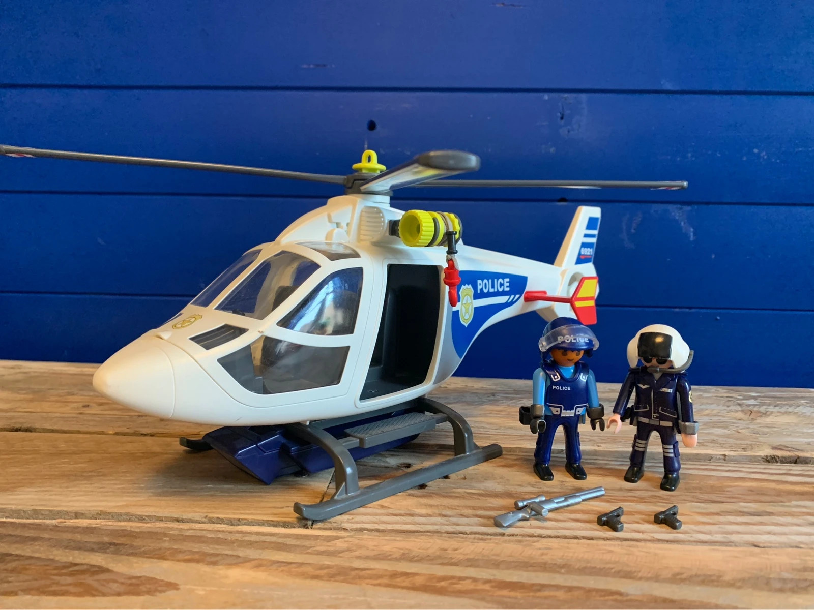 Hélicoptère de Police Playmobil n°6921 avec son Projecteur de Recherche