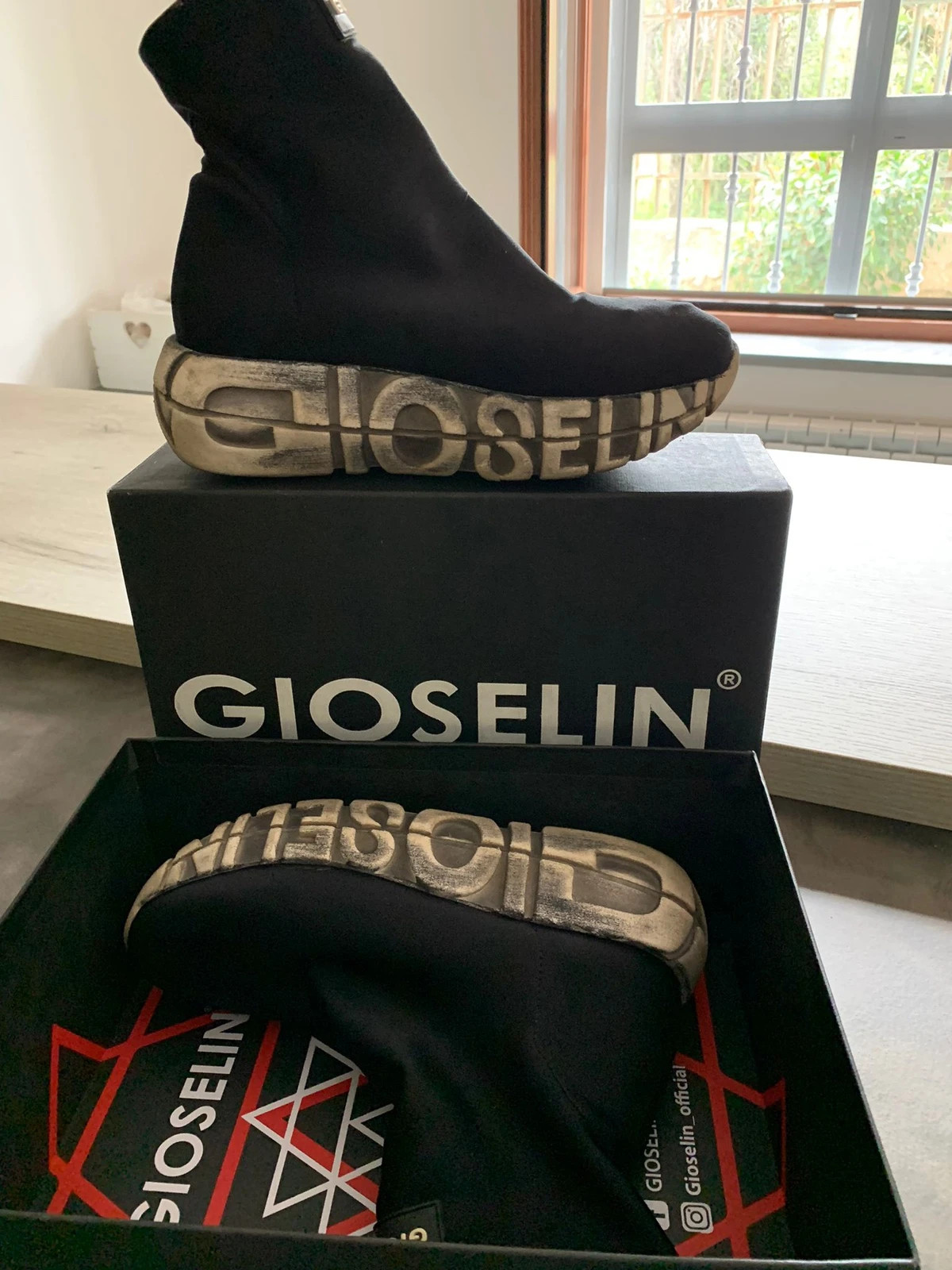 Scrape Gioselin Vinted