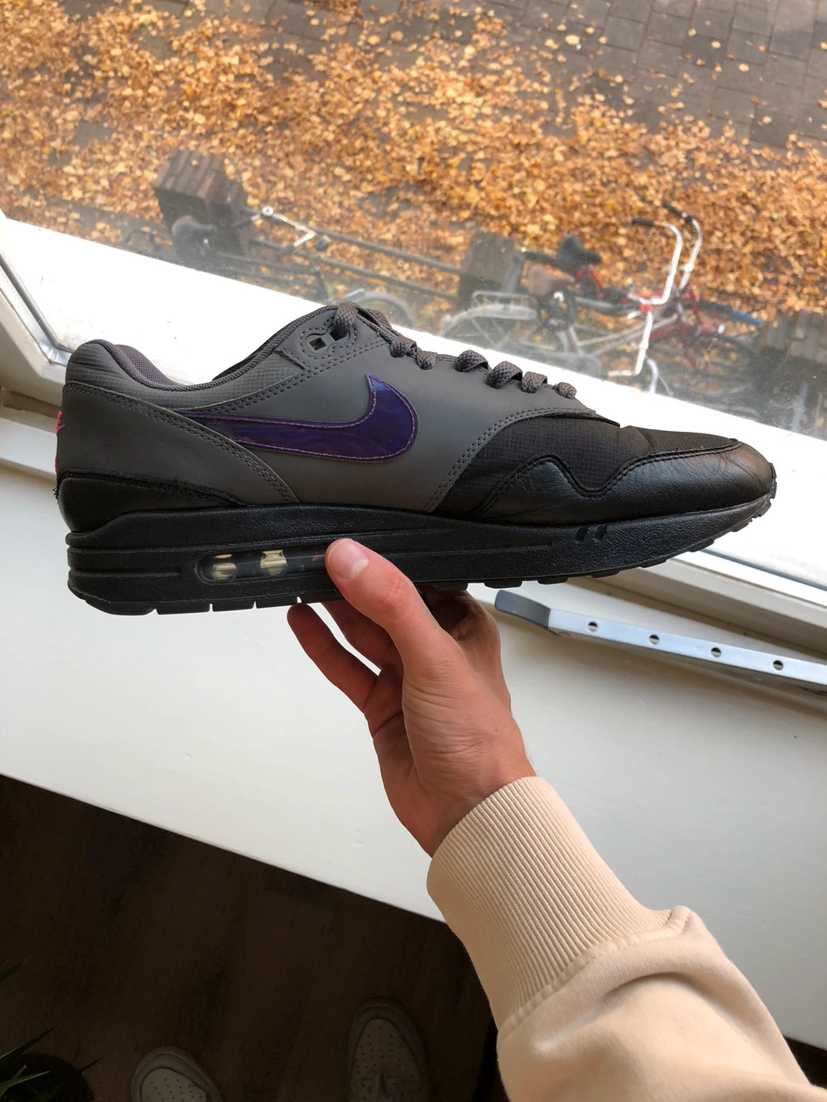 Air max 1 dark grey sales fierce purple