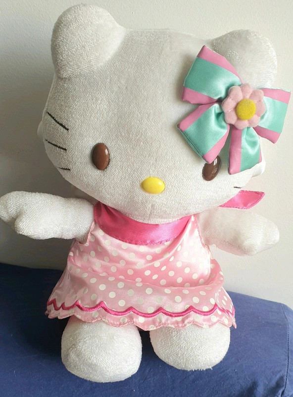 Peluche Hello Kitty 15 cm Papillon