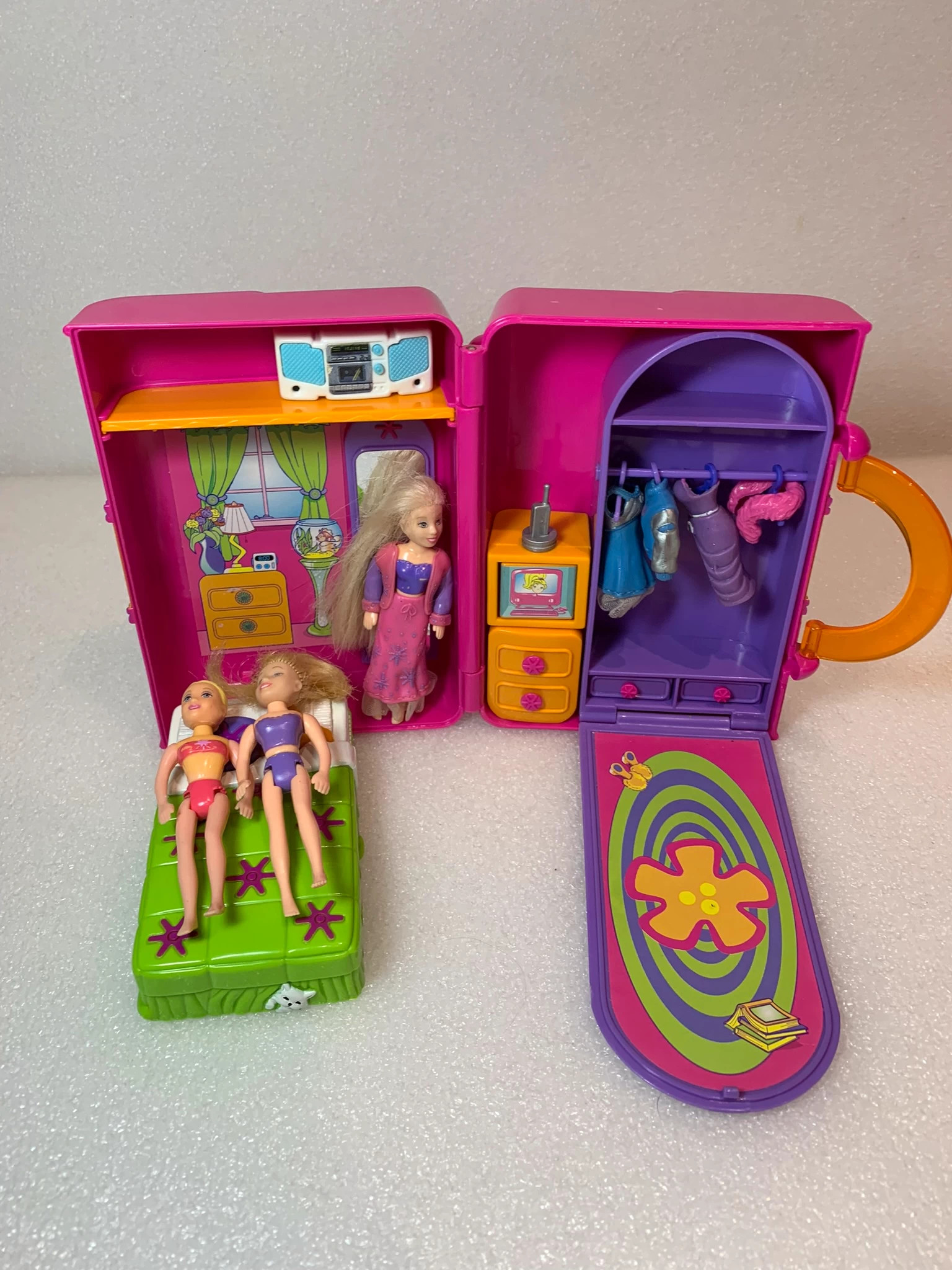 Polly intracoastal pocket carry case