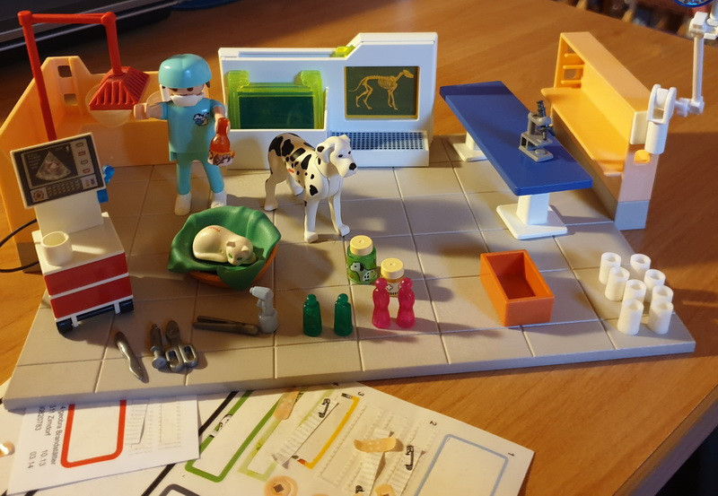 Playmobil - Chirurgien vétérinaire et salle d'opération