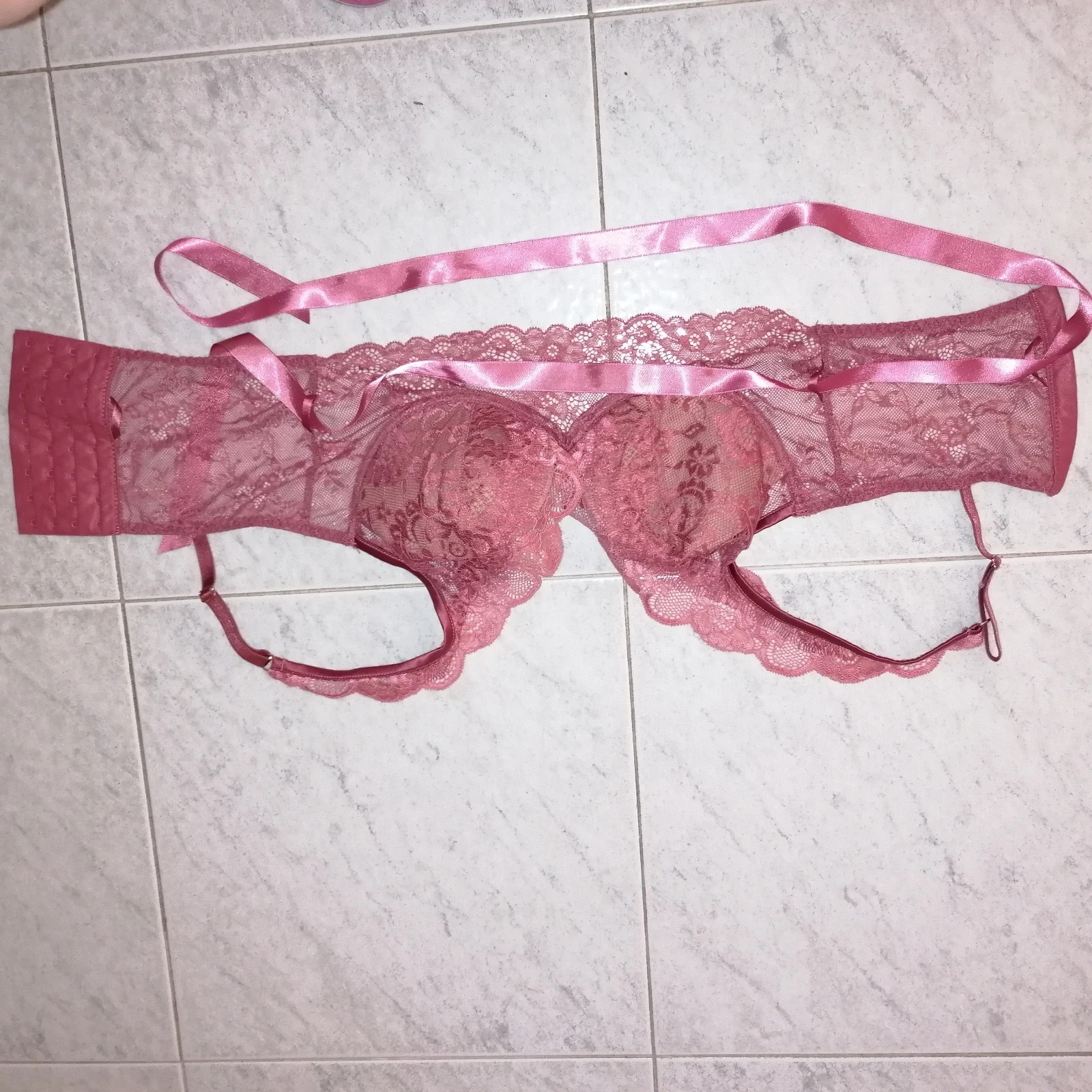 VENDO Completino intimo Intimissimi. Reggiseno