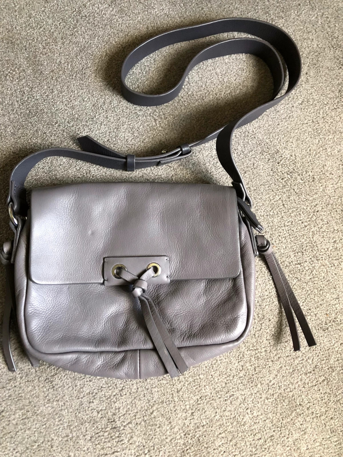 Mint Velvet grey bag Vinted