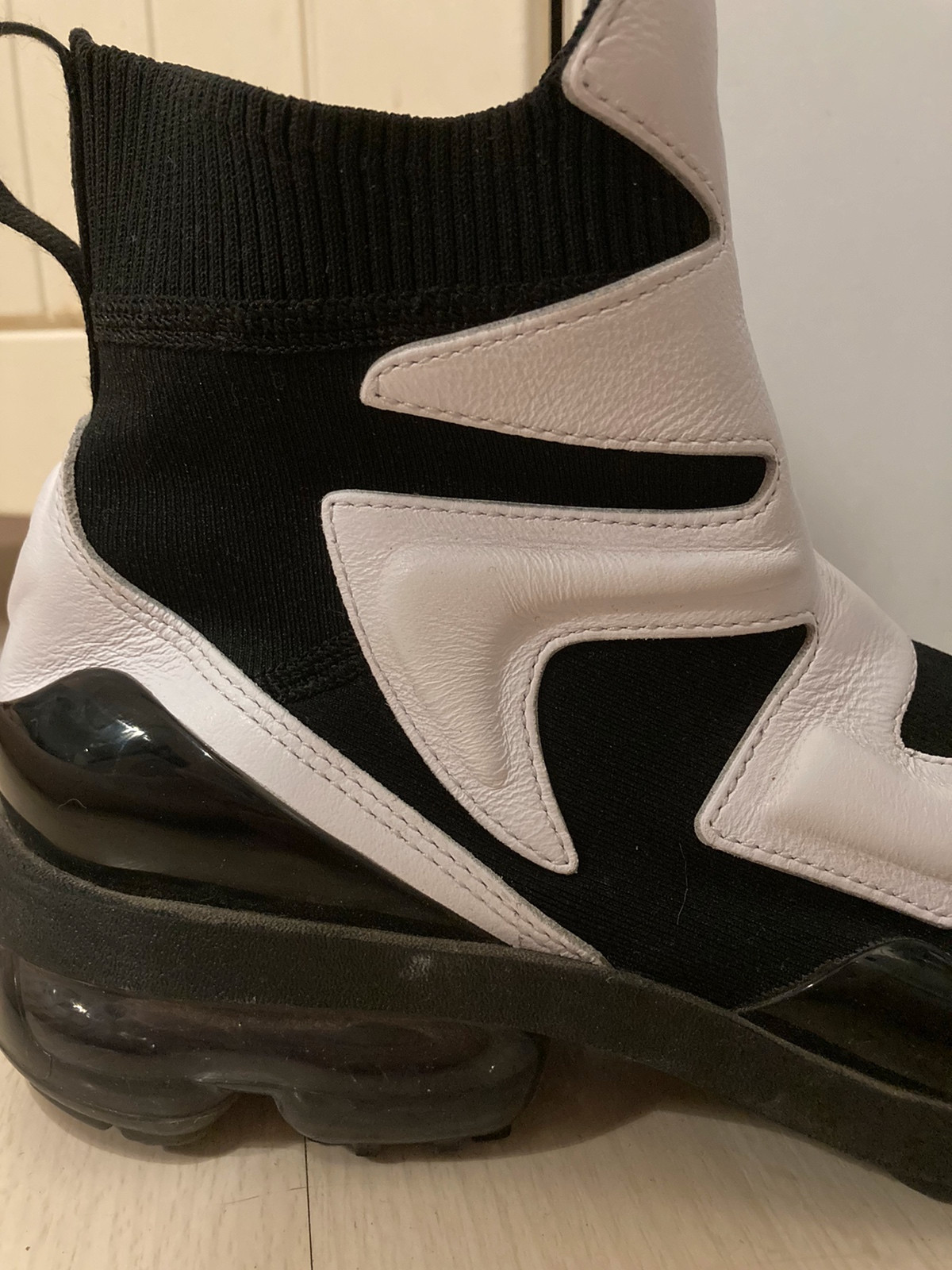 Nike Air VaporMax Light 2 Black White Vinted