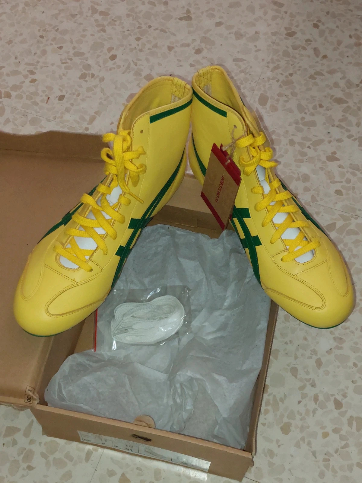 Asics Onitsuka tiger wrestling 81 yellow green Vinted