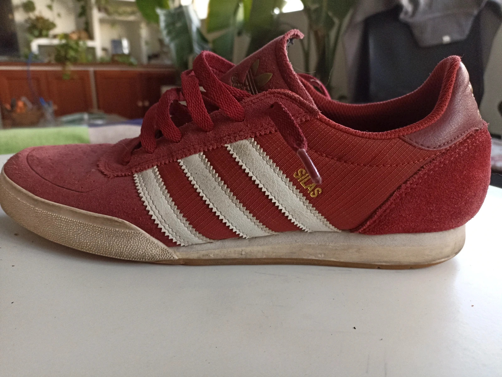 Adidas skateboarding SILAS talla 45 1 3 color Burdeos . Vinted