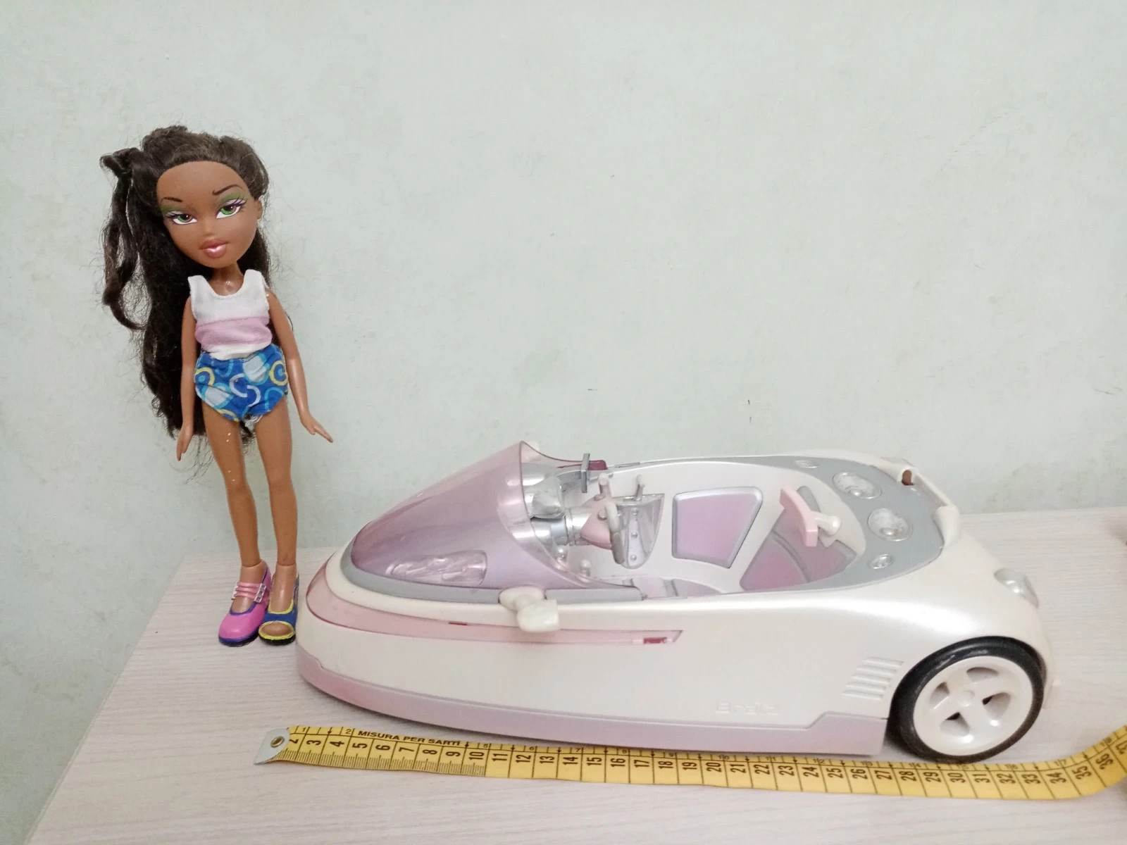 Motoscafo/auto di Bratz e Bratz