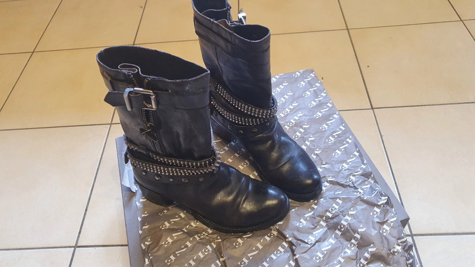 Superbe bottes Meline taille 36